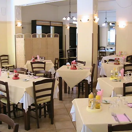 Il Terrazzino 酒店 3*