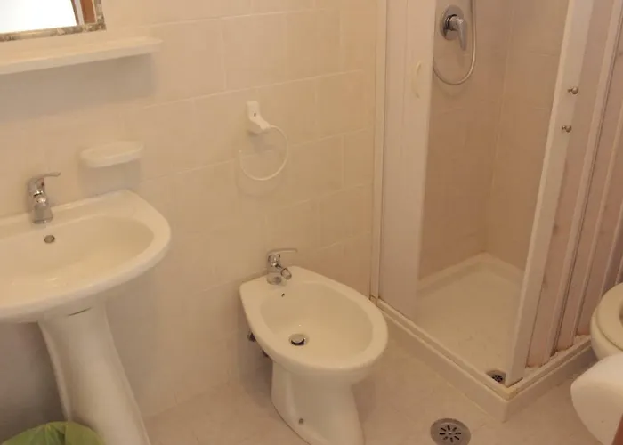 Il Terrazzino 酒店 维博瓦伦蒂亚码头